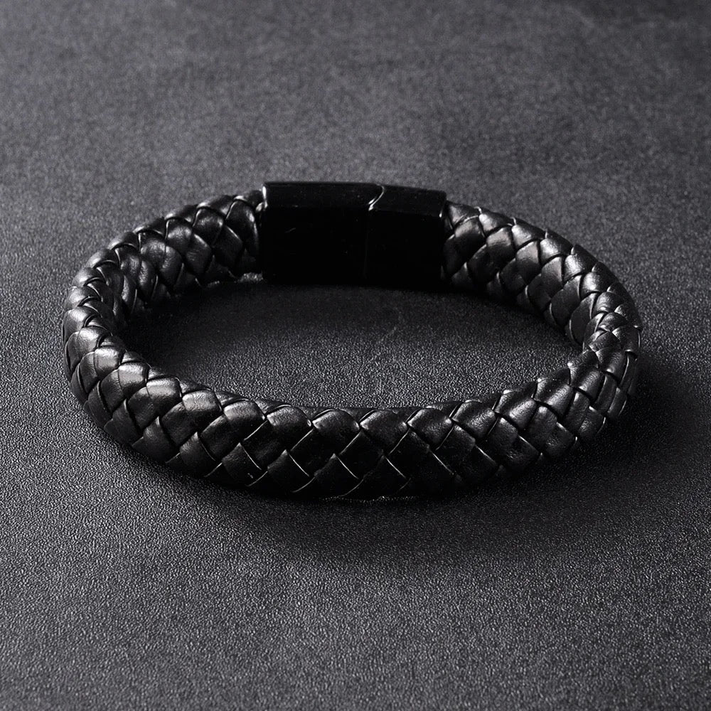 Leren Heren gevlochten armband met zwarte sluiting