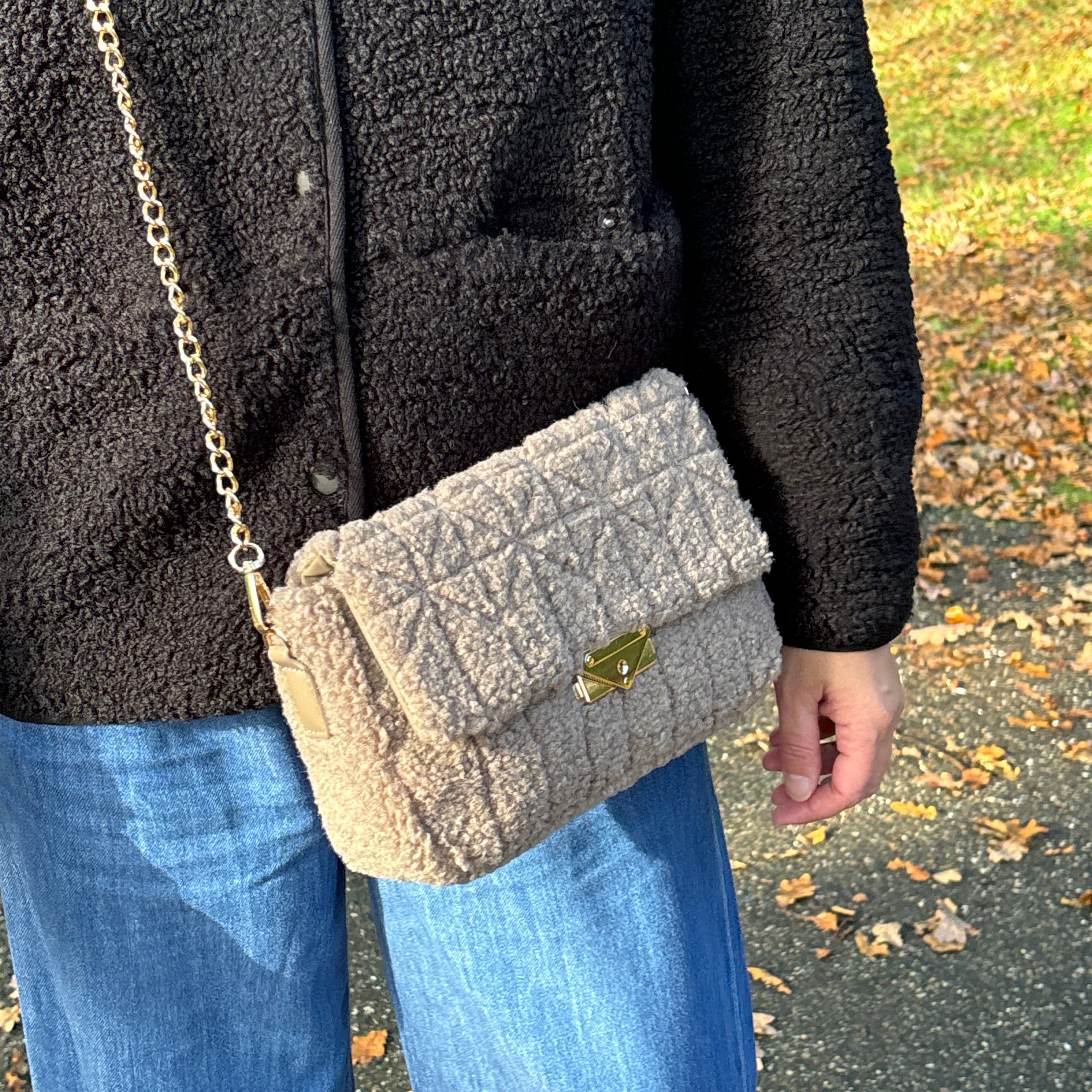 Teddy gestikte tas beige